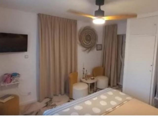 5 Bedrooms Villa in Mijas