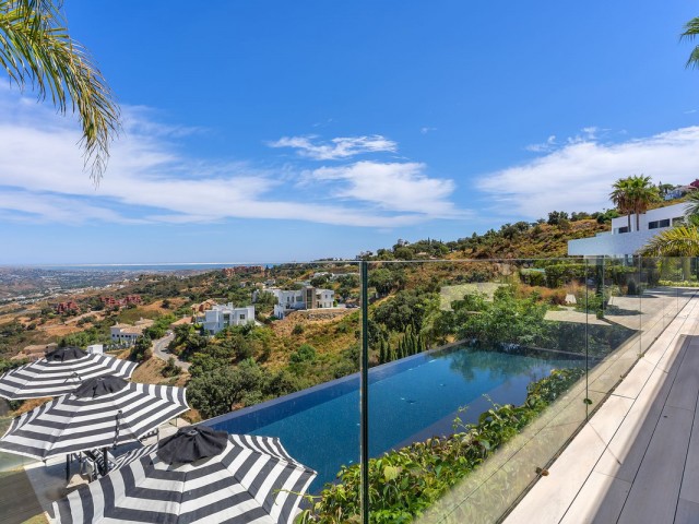 5 Bedrooms Villa in La Mairena