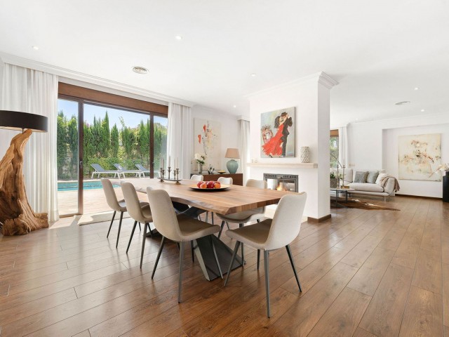 4 Soveroms Villa i San Pedro de Alcántara