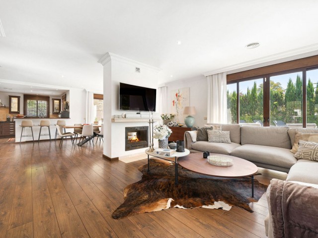 4 Bedrooms Villa in San Pedro de Alcántara