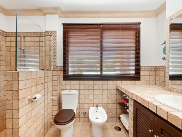 4 Bedrooms Villa in San Pedro de Alcántara