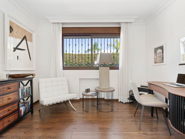 4 Schlafzimmer Villa in San Pedro de Alcántara