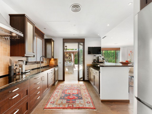 4 Schlafzimmer Villa in San Pedro de Alcántara