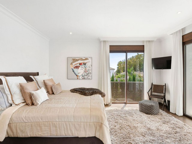 4 Schlafzimmer Villa in San Pedro de Alcántara