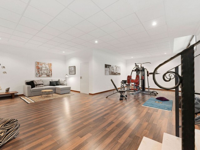 4 Schlafzimmer Villa in San Pedro de Alcántara