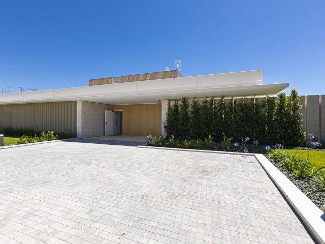 3 Bedrooms Apartment in Benahavís