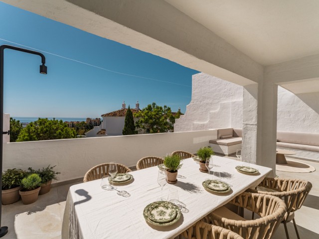 3 Bedrooms Apartment in Benahavís