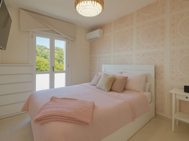 4 Slaapkamer Rijtjeshuis in El Paraiso