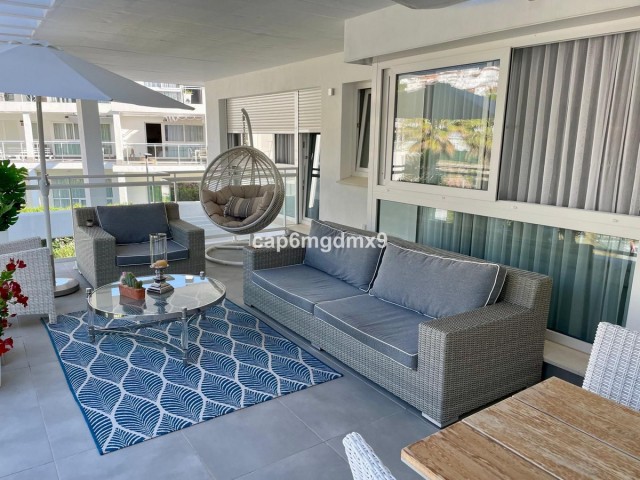 3 Bedrooms Apartment in Benahavís