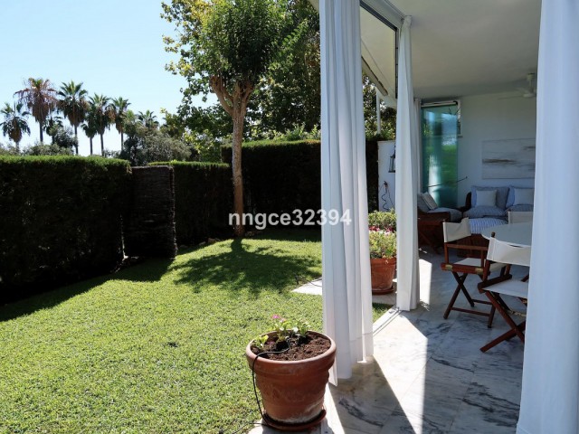 5 Bedrooms Apartment in New Golden Mile