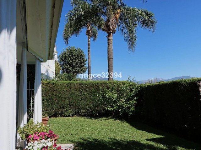 5 Bedrooms Apartment in New Golden Mile