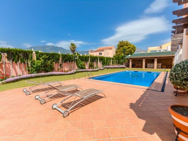 7 Bedrooms Villa in Benalmadena