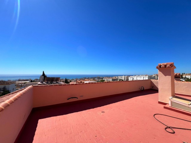 5 Bedrooms Villa in Benalmadena