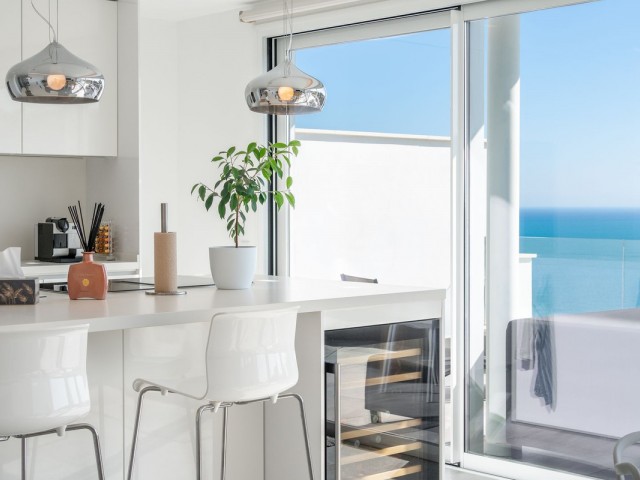 Ático con 3 Dormitorios  en La Capellania