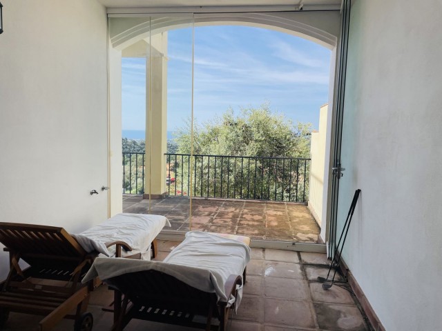 Villa con 2 Dormitorios  en Istán