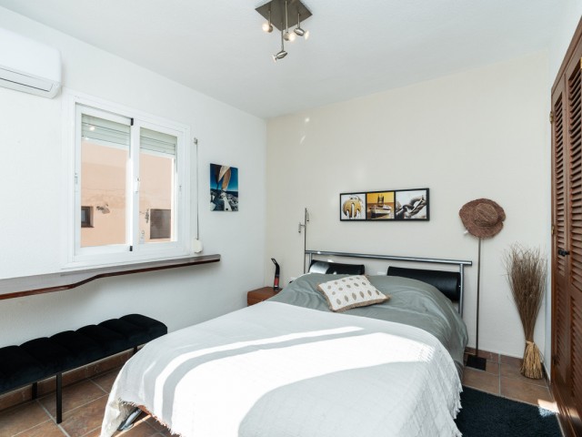 Adosado con 3 Dormitorios  en Casares