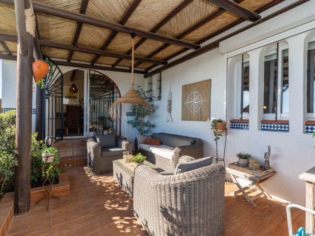 3 Bedrooms Townhouse in Casares