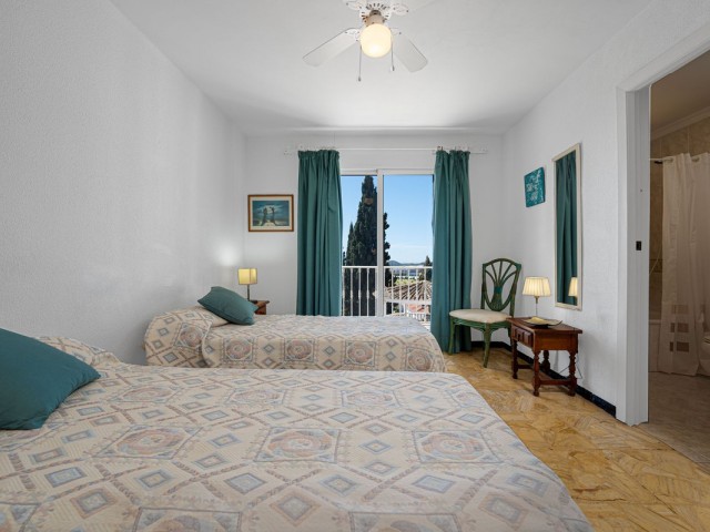 Villa con 7 Dormitorios  en Campo Mijas