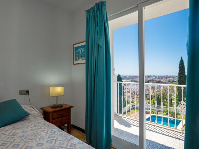 Villa con 7 Dormitorios  en Campo Mijas
