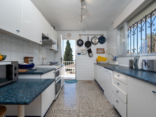 Villa con 7 Dormitorios  en Campo Mijas