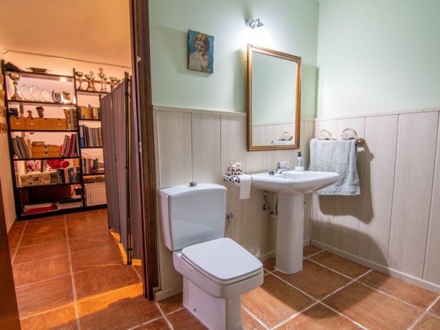 4 Slaapkamer Villa in Estepona