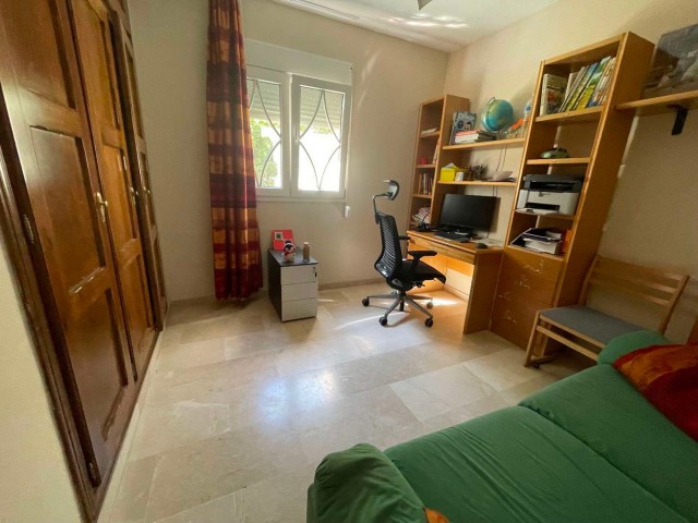 6 Slaapkamer Villa in Alhaurín de la Torre