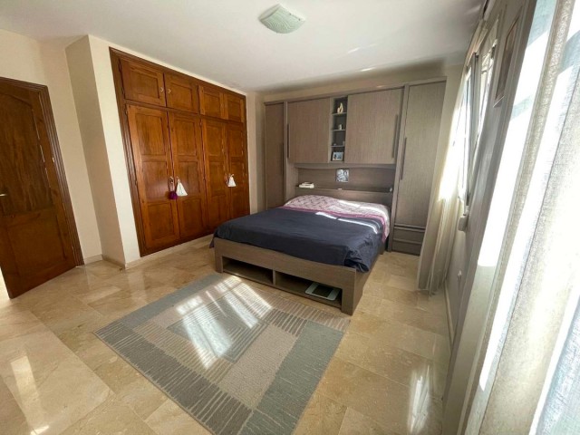 6 Slaapkamer Villa in Alhaurín de la Torre