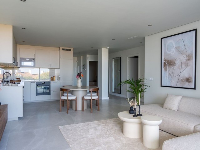 Apartamento con 3 Dormitorios  en Miraflores