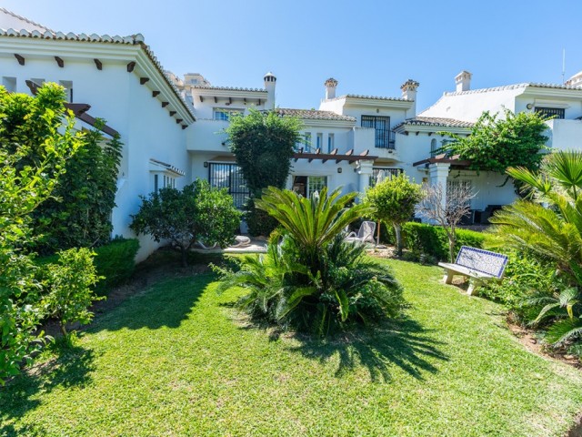 3 Slaapkamer Rijtjeshuis in Riviera del Sol