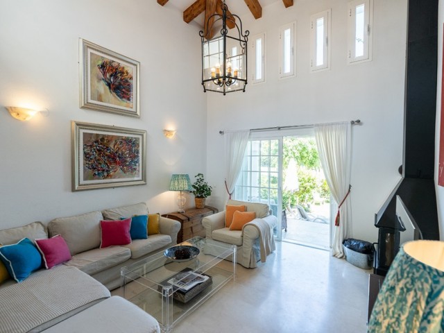 3 Bedrooms Townhouse in Riviera del Sol