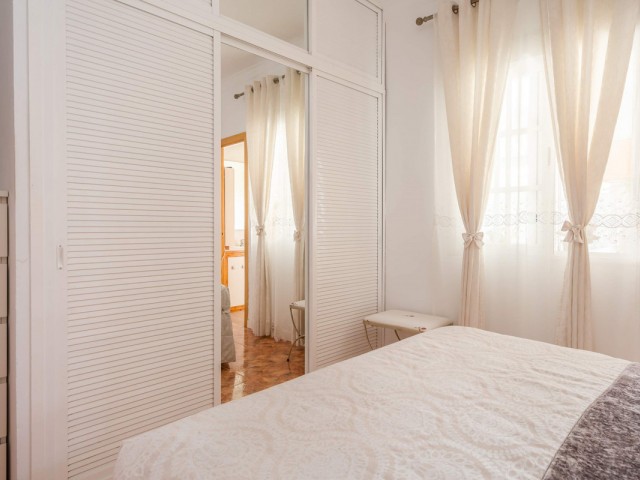 Apartment, Nueva Andalucia, R5159809
