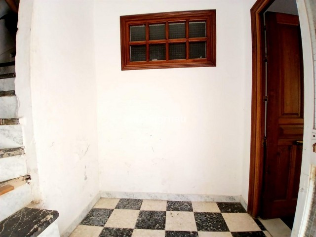 5 Bedrooms Villa in Estepona