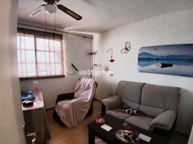 5 Bedrooms Villa in Estepona