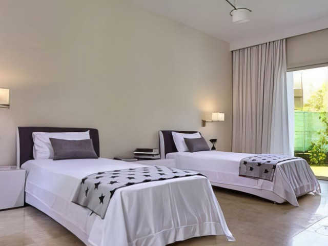 3 Bedrooms Villa in Guadalmina Baja