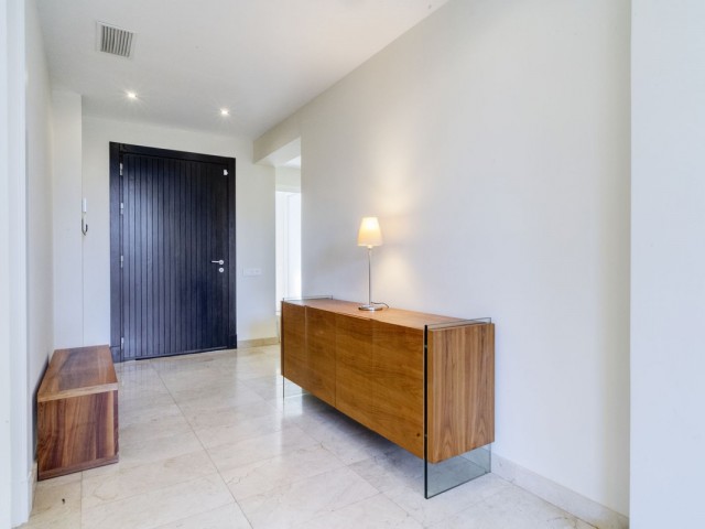 3 Bedrooms Villa in Guadalmina Baja