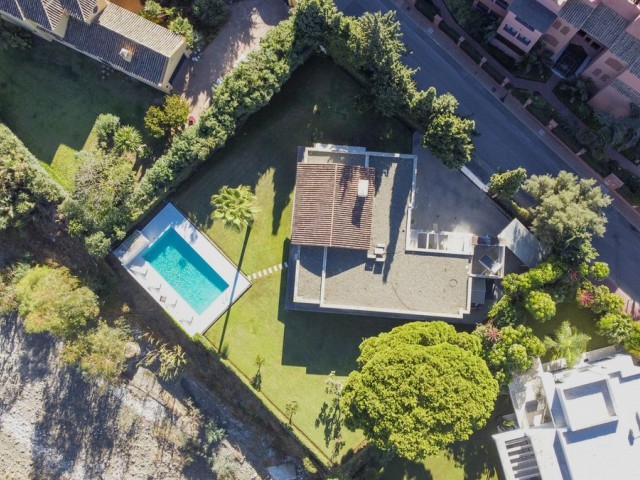 3 Bedrooms Villa in Guadalmina Baja