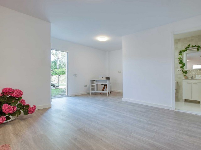 4 Bedrooms Villa in Benahavís