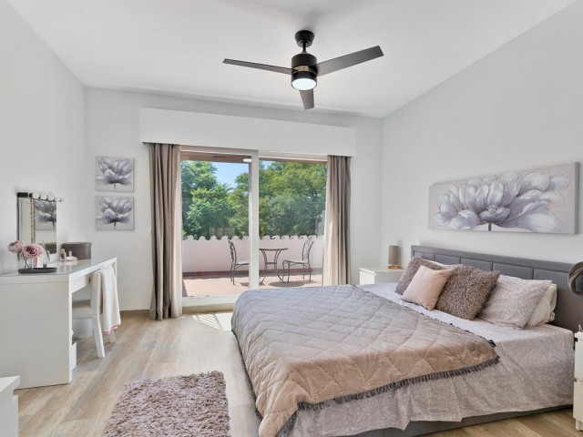 5 Soveroms Villa i Nueva Andalucía