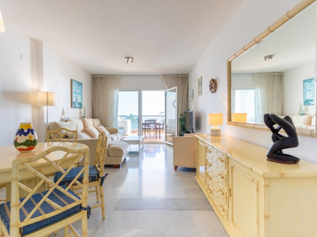3 Bedrooms Apartment in Calahonda