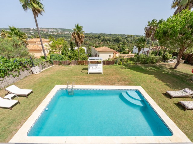 5 Bedrooms Villa in Sotogrande Alto