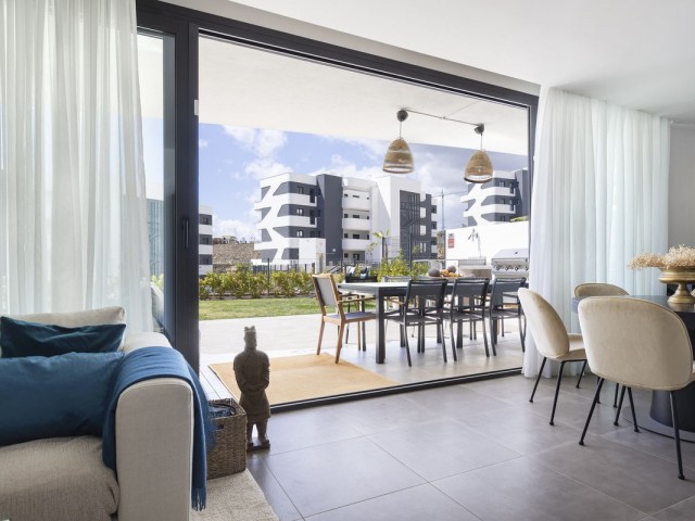 2 Bedrooms Apartment in Fuengirola