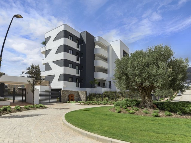 2 Bedrooms Apartment in Fuengirola