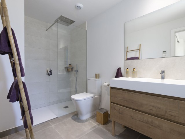 2 Bedrooms Apartment in Fuengirola