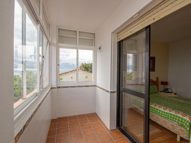 4 Makuuhuoneen Huvila Estepona
