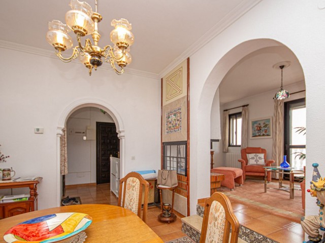 4 Schlafzimmer Villa in Estepona