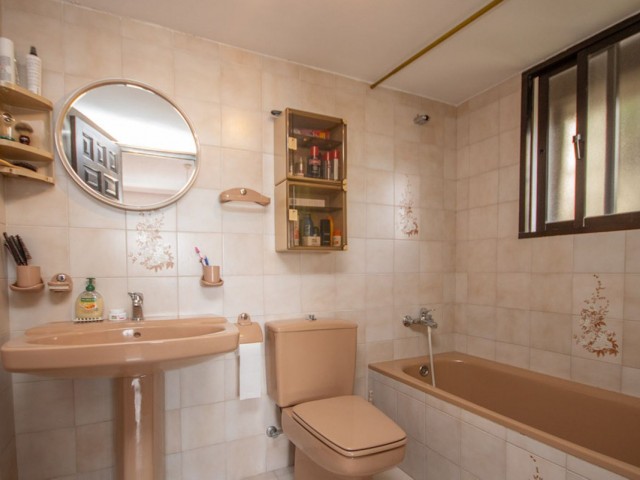 4 Schlafzimmer Villa in Estepona