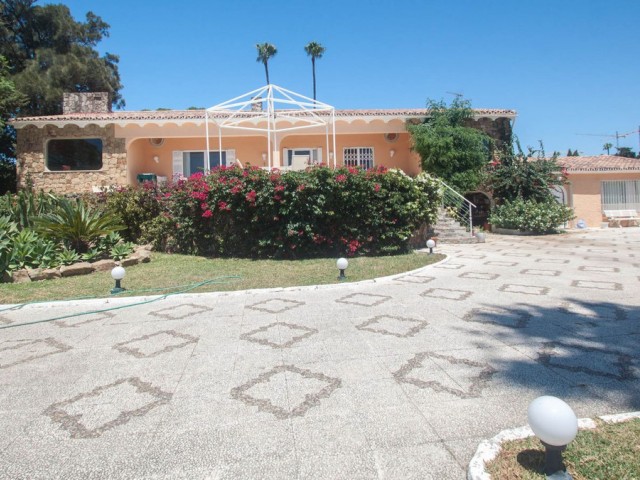 4 Slaapkamer Villa in Estepona