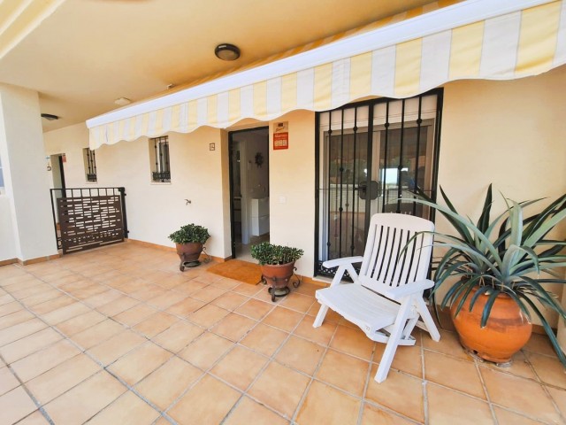 2 Bedrooms Apartment in Elviria