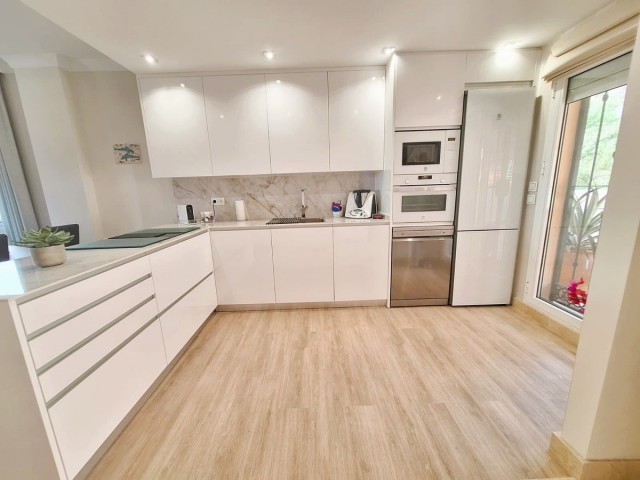 2 Sovrums Lägenhet i Elviria