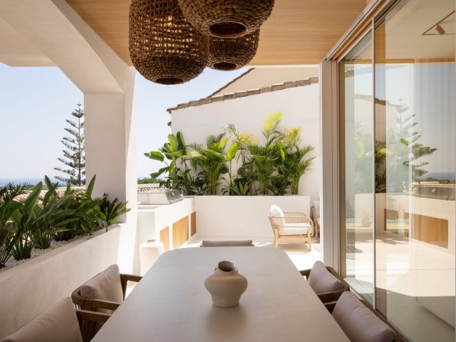 4 Bedrooms Townhouse in Nueva Andalucía